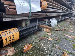 Ca. 20x Douglas Design- Triple- Deens profiel zwart, 22x142mm, lengte